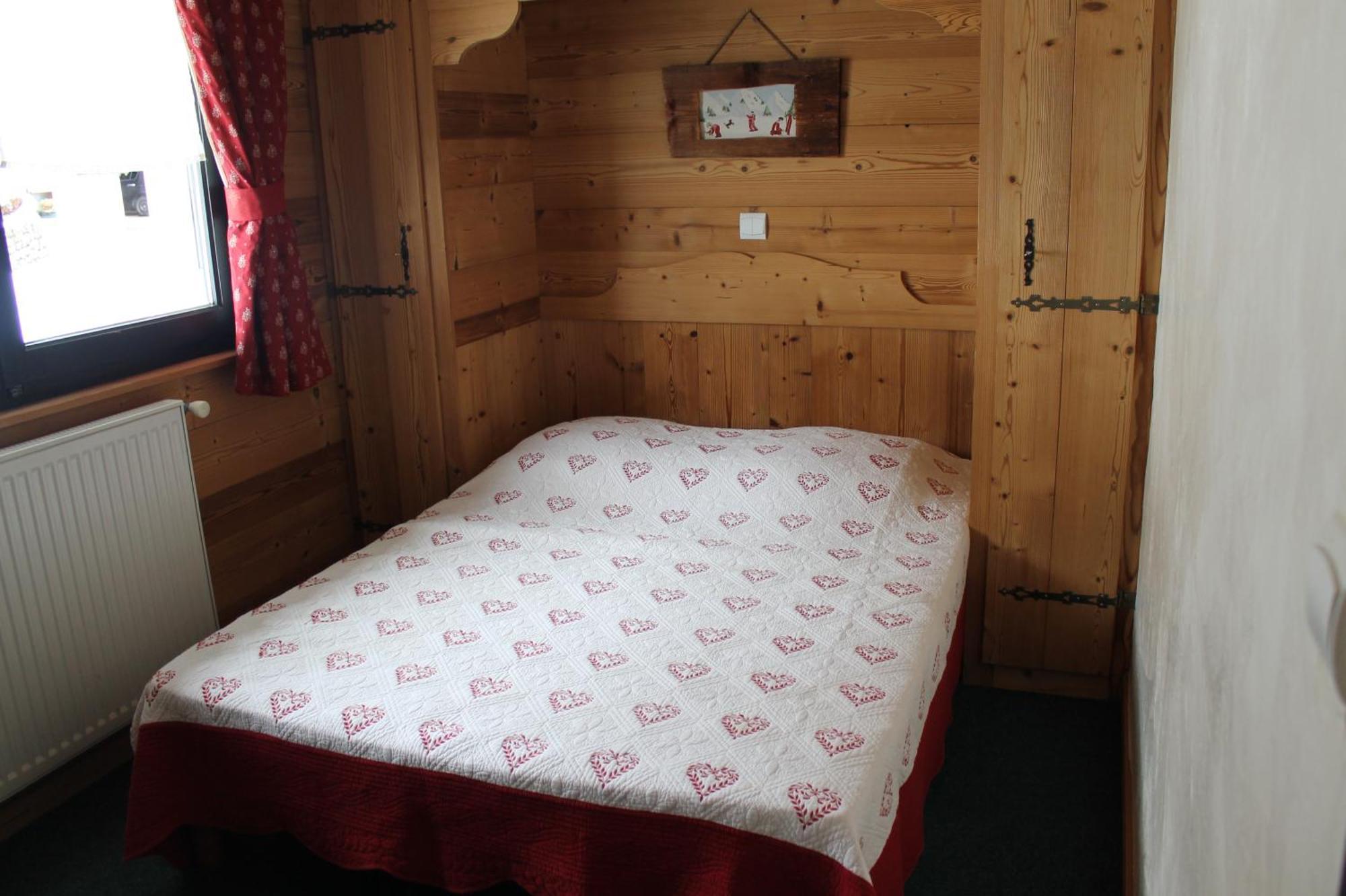 Chalet Fleur Des Alpes Les Gets Exterior photo