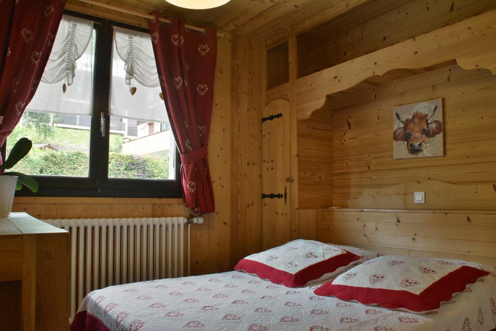 Chalet Fleur Des Alpes Les Gets Exterior photo